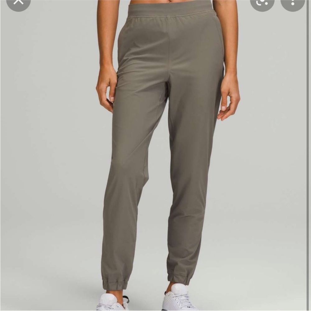 Lululemon Adapted State Jogger Rover 16
